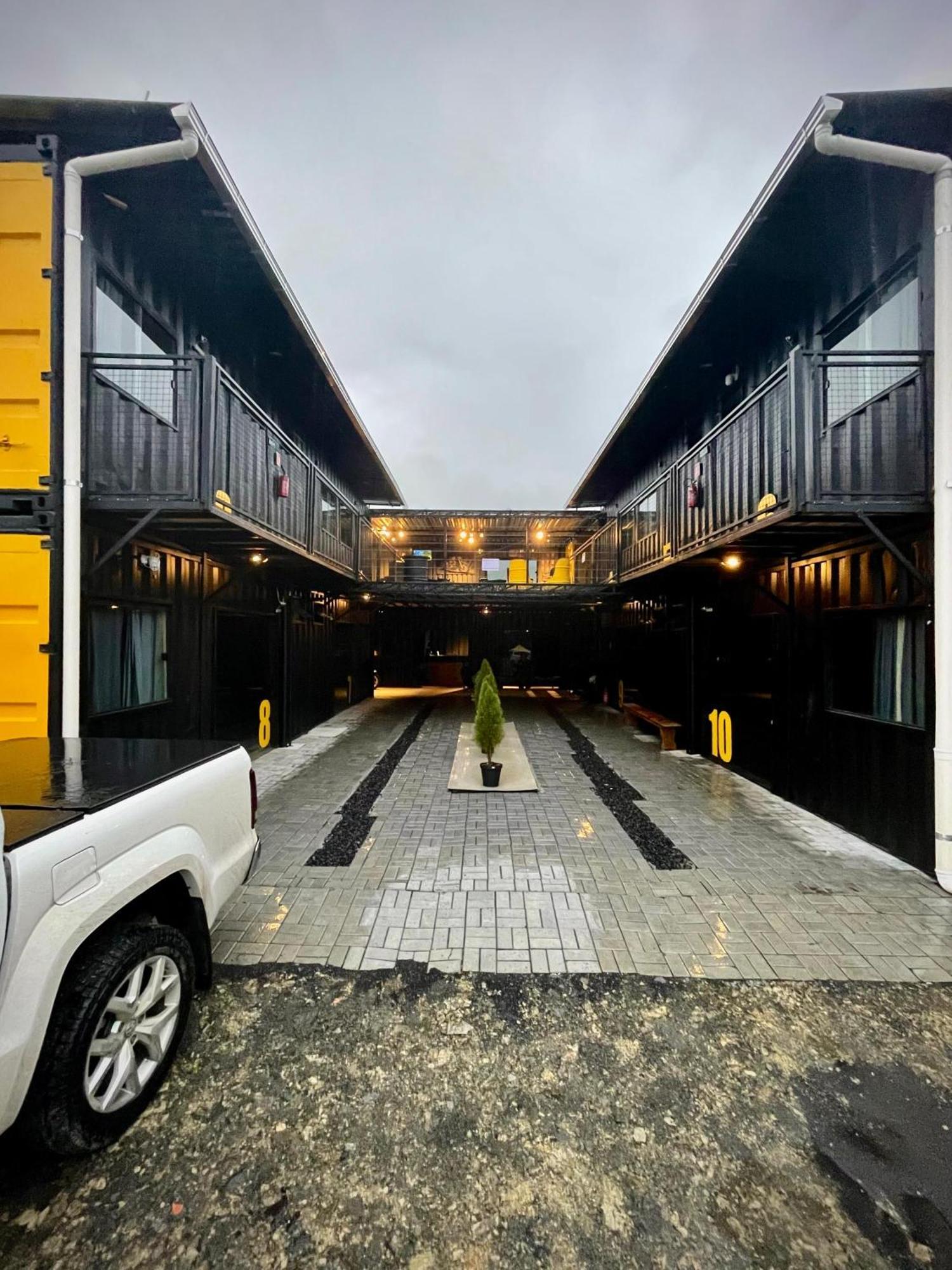 Moto Inn Урубиси Экстерьер фото